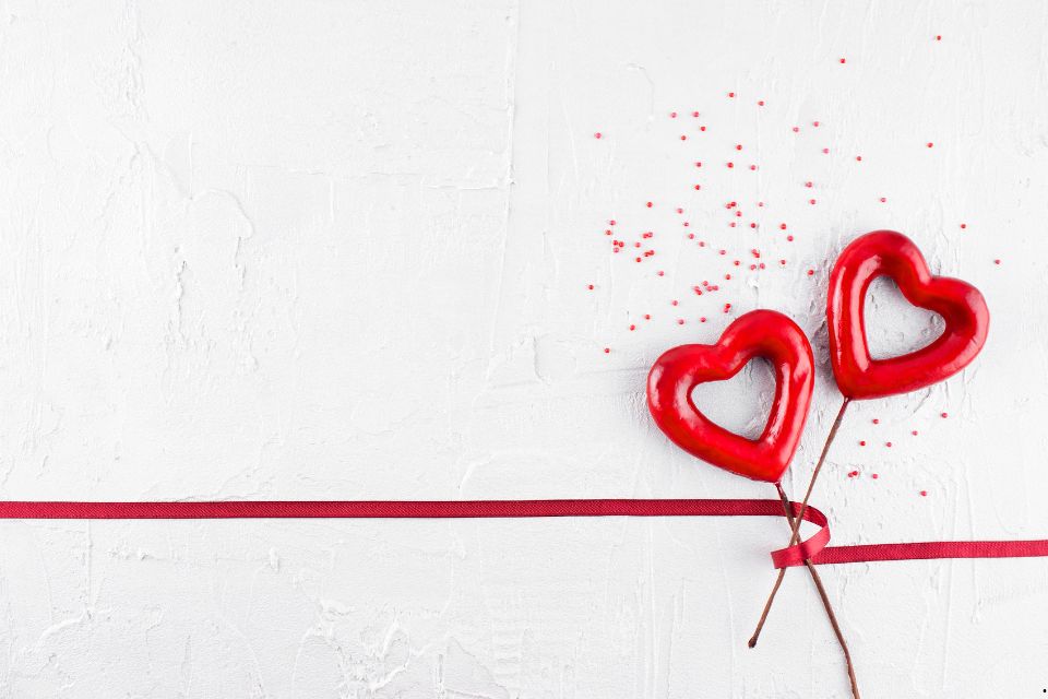 Buy Gifts for Valentine's Day: Thoughtful Ideas for Every Budget You Should Read
